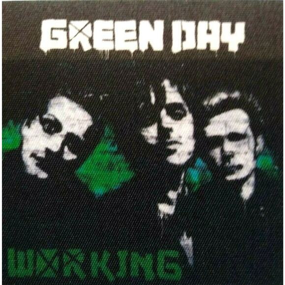 Green Day Backstage Pass Original Punk Rock Music Concert Tour 2009 Band Photo - Picture 1 of 3